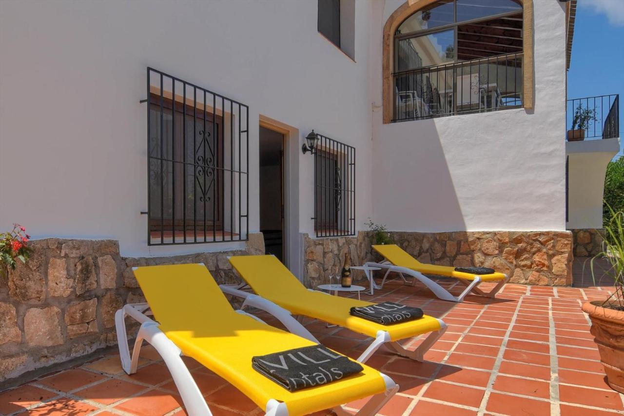 Villa Margarita - A Tranquil Oasis With Large Private Pool Jávea Eksteriør billede